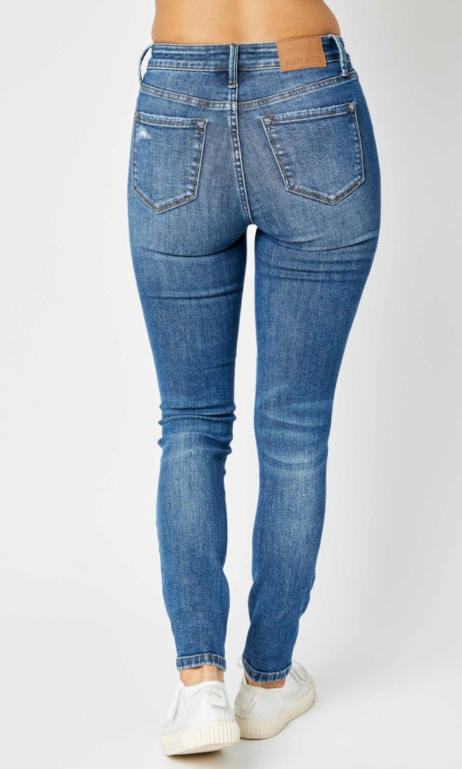 Judy Blue Tummy Control Skinny Jeans