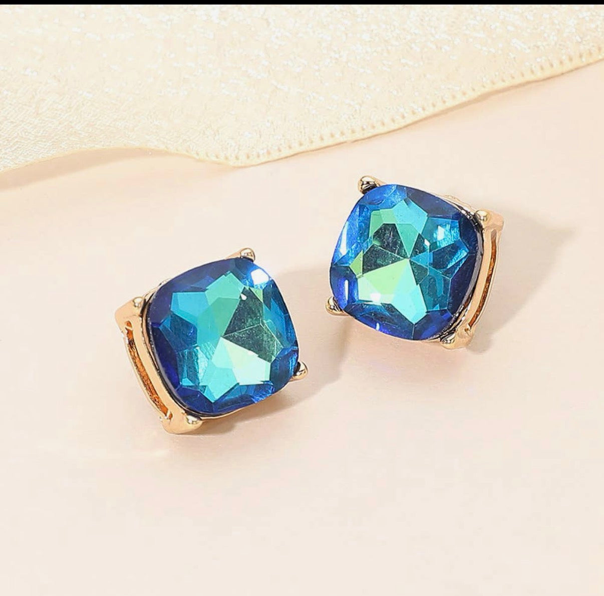 Siren Sparkle Studs