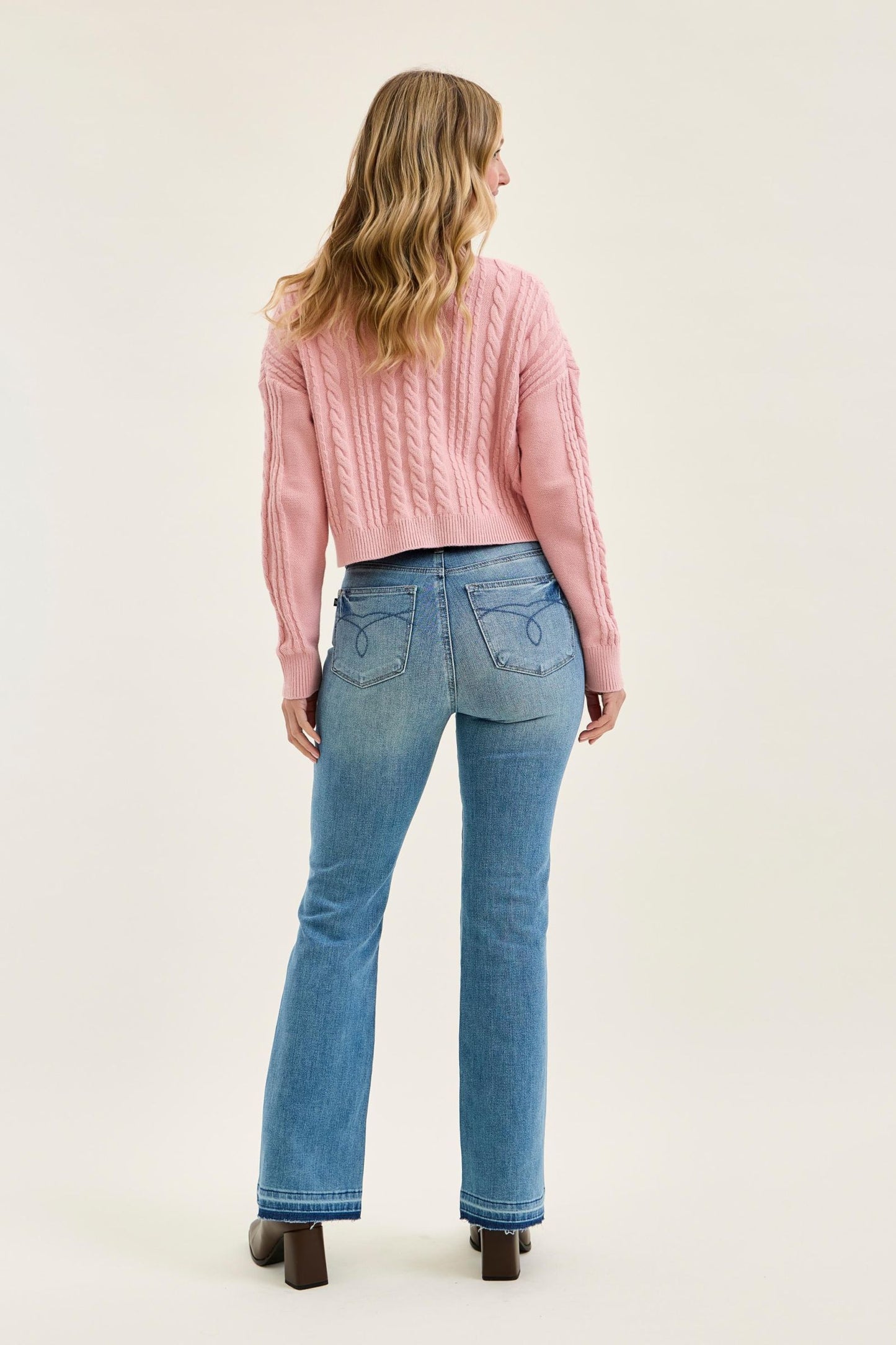 Judy Blue Mid Rise Slim Bootcut
